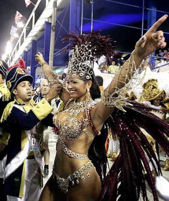 La principal avenida de Montevideo sera el domingo escenario del desfile inaugural del carnaval más largo del mundo
