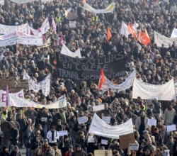 Nicolas Sarkozy en la cuerda floja: miles de franceses lanzaron huelga general por política económica