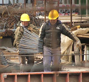 Un obrero de la construcción falleció en accidente en la Ciudad Vieja y el Sindicato paralizó actividades