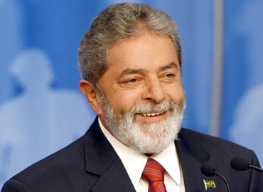 Lula celebra el fin de la era del Dios Mercado y dijo que ahora Wall Street grita socorro