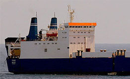 Piratas somalíes liberaron hoy al carguero ucraniano Faina