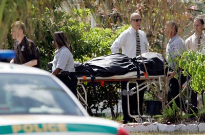 Un hombre mató a su mujer y dos hijas antes de suicidarse en su casa de Miami