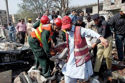Al menos ocho personas mueren en un atentado suicida en Pakistán