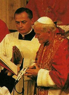 Otro caso de abuso sexual sacude al Vaticano: el Papa echó a obispo irlandés