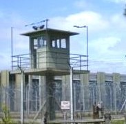 Motín en la cárcel de Canelones con tres reclusos quemados
