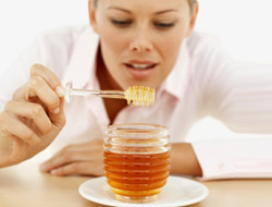 La miel está de moda en Hollywood; es sana y deliciosa hasta en cócteles