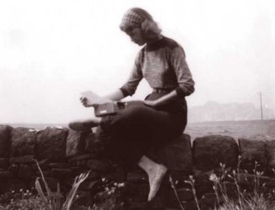 Se ahorcó el hijo de la poetiza Sylvia Plath, siguiendo el trágico destino suicida de la familia