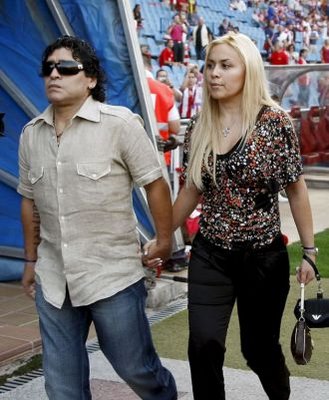 La mujer que "puso en vereda" a Diego Maradona