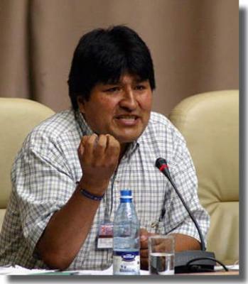 El presidente de Bolivia, Evo Morales, hace huelga de hambre por ley electoral