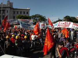 Los obreros de la construcción en Uruguay de paro por "cuestión de peso"