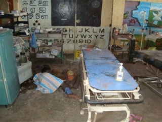 Ataque a hospital de Sri Lanka deja 64 pacientes muertos: página en internet de los Tigres del Tamil acusa al gobierno del cañoneo