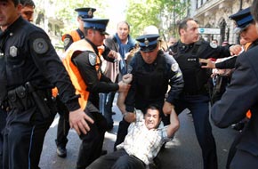 Batalla campal entre policías y gastronómicos en Buenos Aires