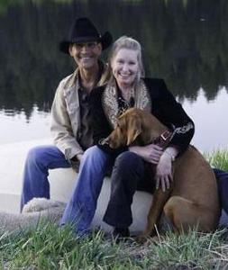 Patrick Swayze se fotografía junto a su mujer para desmentir su propia muerte