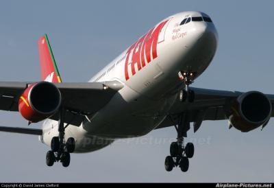 Turbulencia sacudió avión brasileño y 21 pasajeros resultaron heridos