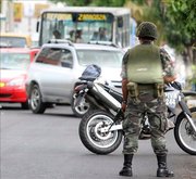 Soldados mexicanos toman por asalto la comandancia de la policía en Veracruz