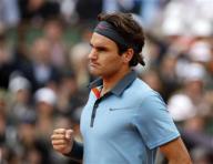 Federer gana el Abierto de Francia y ya es leyenda