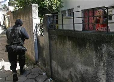 Brasil: dueño de vivienda asesina a 3 inquilinos y es abatido por la policía