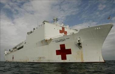 Uribe agradece a EE.UU. la presencia de un barco hospital en el Pacífico colombiano
