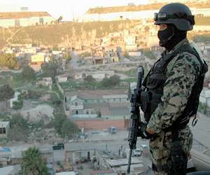 Diez militares mexicanos detenidos por pasar información al cártel de Sinaloa