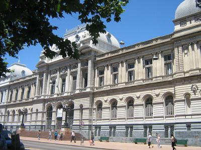 Inédito: El gobierno uruguayo le pidió a la Universidad de la República "que aclare las cuentas"