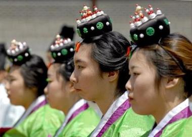 Casi 400 candidatos para casarse con la millonaria surcoreana