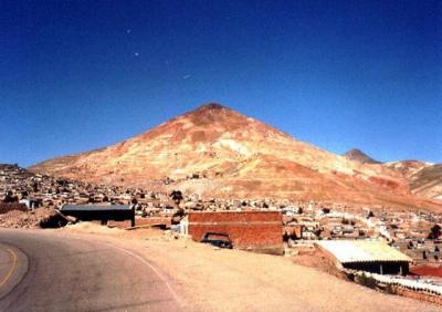 ¿Quedará algo?...464 años después, intentan salvar la "montaña de plata" en Bolivia