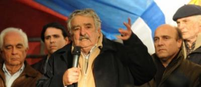 Mujica cree que gana en primera vuelta