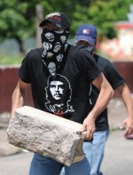 Honduras: los golpistas dispuestos a no ceder