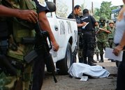 Hallan doce cadáveres en autopista del estado mexicano de Michoacán