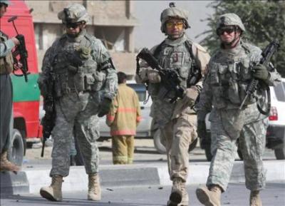 Un cazabombardero de EEUU con dos miembros a bordo se estrella en Afganistán