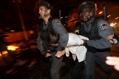 Continúan los disturbios en Jerusalén por la detención de la mujer acusada de no alimentar a su hijo