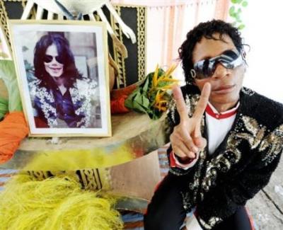 Un pueblo de Costa de Marfil organizará un funeral por Michael Jackson