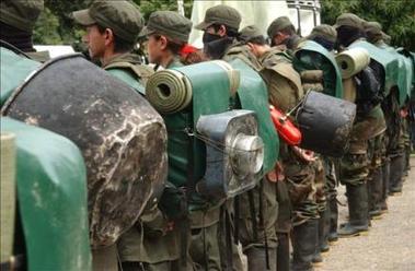 Un muerto y cuatro heridos deja un asalto de las FARC a un pueblo de Colombia