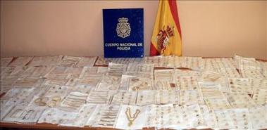 España: Dos detenidos con más de 20 mil joyas falsificadas