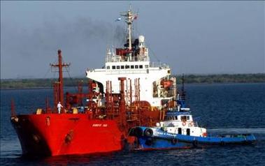 Recuperan una millonaria carga de oro en un barco chileno hundido en mar argentino
