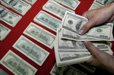 Perú: Decomisan más de 60.000 dólares falsificados que iban a ser enviados a EE.UU.