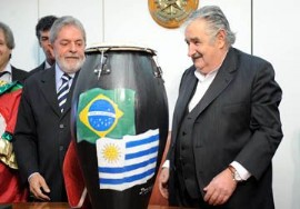 Interconexión eléctrica y agua temas centrales en reunión de Lula y Mujica