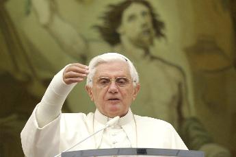 El Papa llamó a reducir el "escándalo" de la pobreza en la Argentina