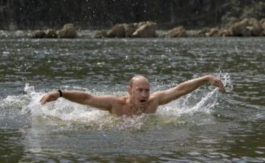Putin, una década de poder viril en Rusia