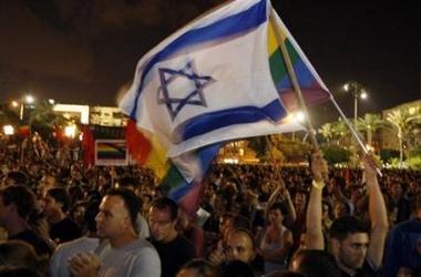 Más de 70.000 israelíes en manifestación de solidaridad con homosexuales