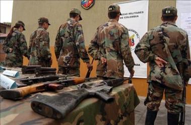¡Muy feo! El Ejército colombiano captura a 11 militares ecuatorianos en una zona fronteriza