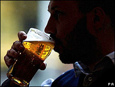 Alcohol aumenta cáncer de boca
