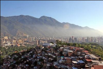 Venezuela: Aprueban ley que regula propiedades urbanas; se expropiarán edificaciones y terrenos ociosos