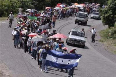 Se fortalece la resistencia en Honduras para que se vayan los golpistas y vuelva Zelaya