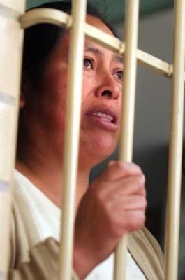 Amnistía Internacional pide la libertad de una indígena mexicana condenada a 21 años de cárcel