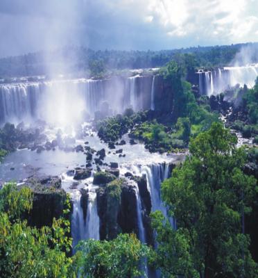 Las Cataratas del Iguazú lideran el concurso de las nuevas 7 Maravillas Naturales