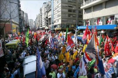Uruguay: Central sindical realizó un paro de cuatro horas contra el Partido Nacional y su candidato Luis Alberto Lacalle