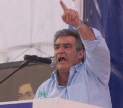 Escándalo en Uruguay: denuncian a ex intendente por desvío de donaciones para afectados por inundaciones
