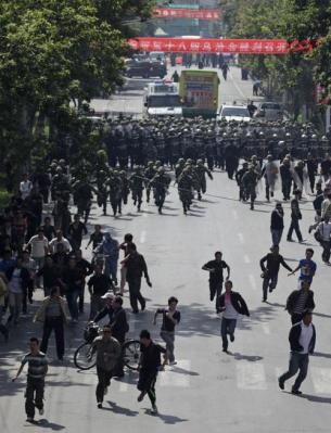 Cinco muertos y 14 hospitalizados en protestas etnicas en China