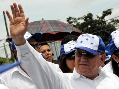 El gobierno de facto de Honduras responde a Brasil y amenaza a EEUU